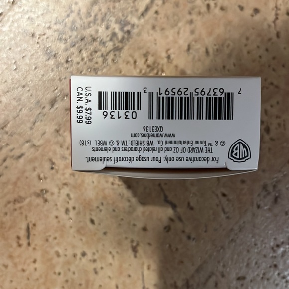 2018 Hallmark Cowardly Lion miniature ornament, 2.5”, NIB - Picture 4 of 4